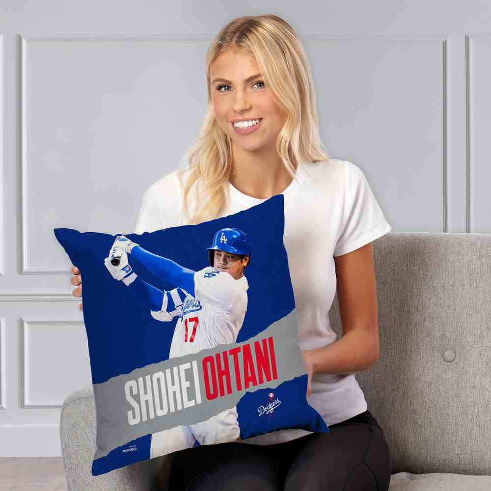 SHOHEI OHTANI 大谷翔平 - Los Angeles Dodgers MLBPA Player Double-Sided Decorative Pillow / 寝具