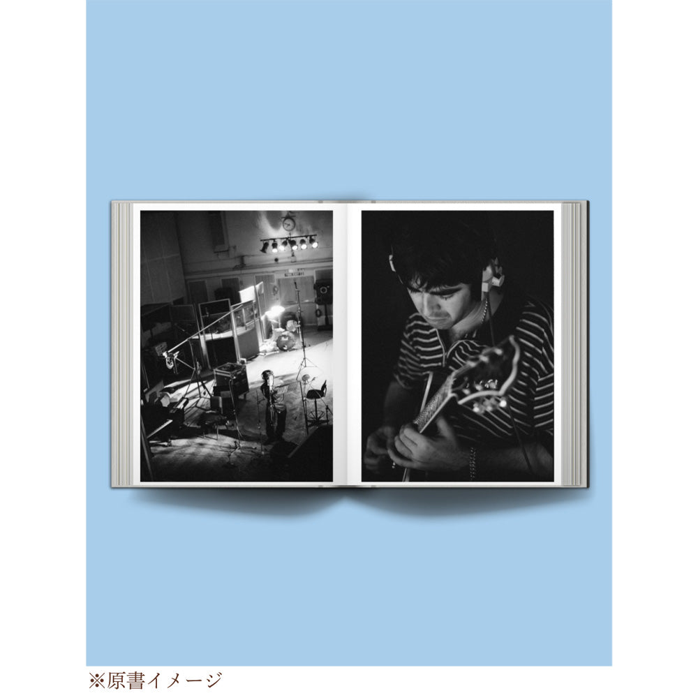 OASIS オアシス (映画「オアシス:ドント・ルック・バック・イン・アンガー」公開 ) - TRYING TO FIND A WAY OUT OF NOWHERE / 写真集