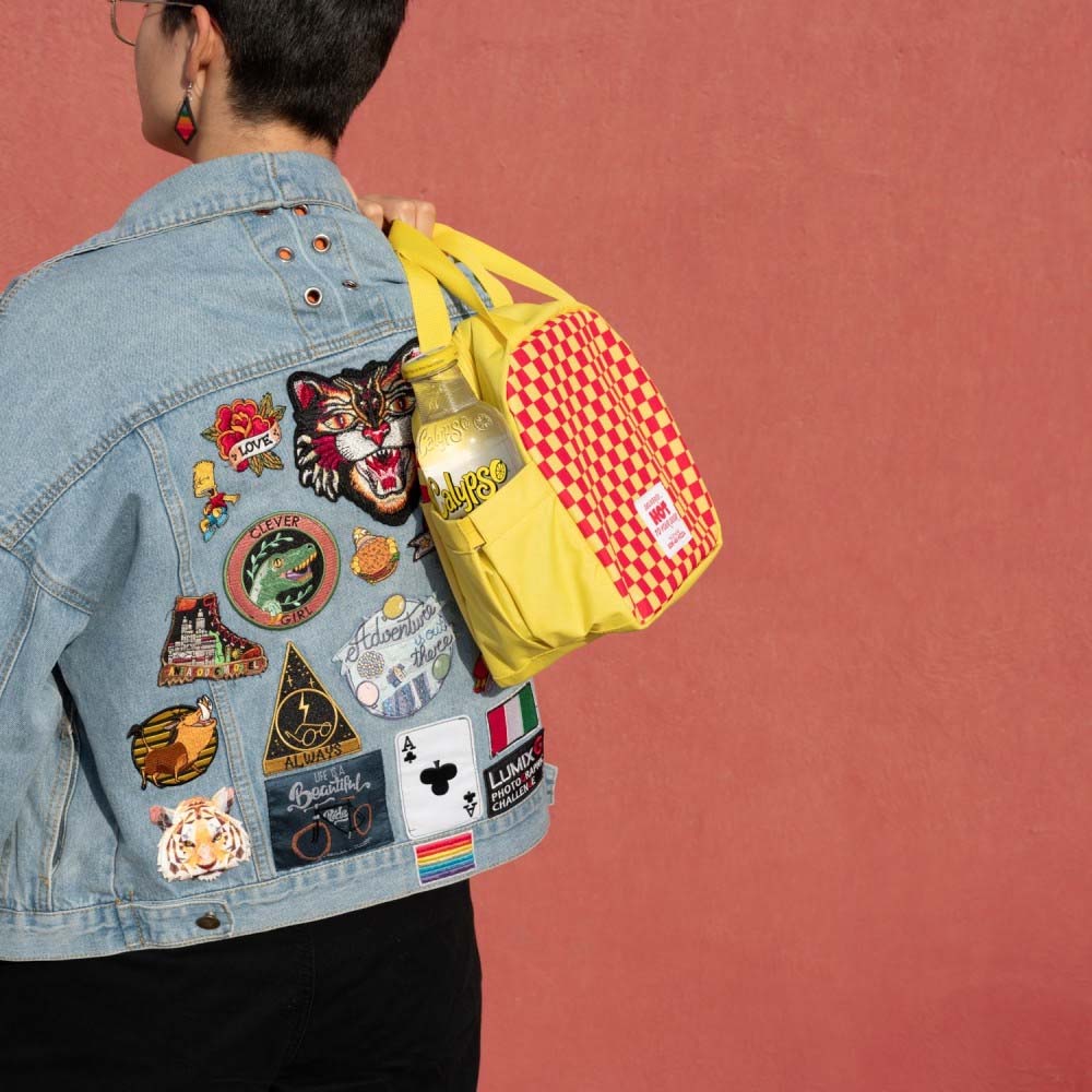 STRANGER THINGS (Season 5 Release Commemoration) - SURFER BOY PIZZA / Lunch Bag / Bag