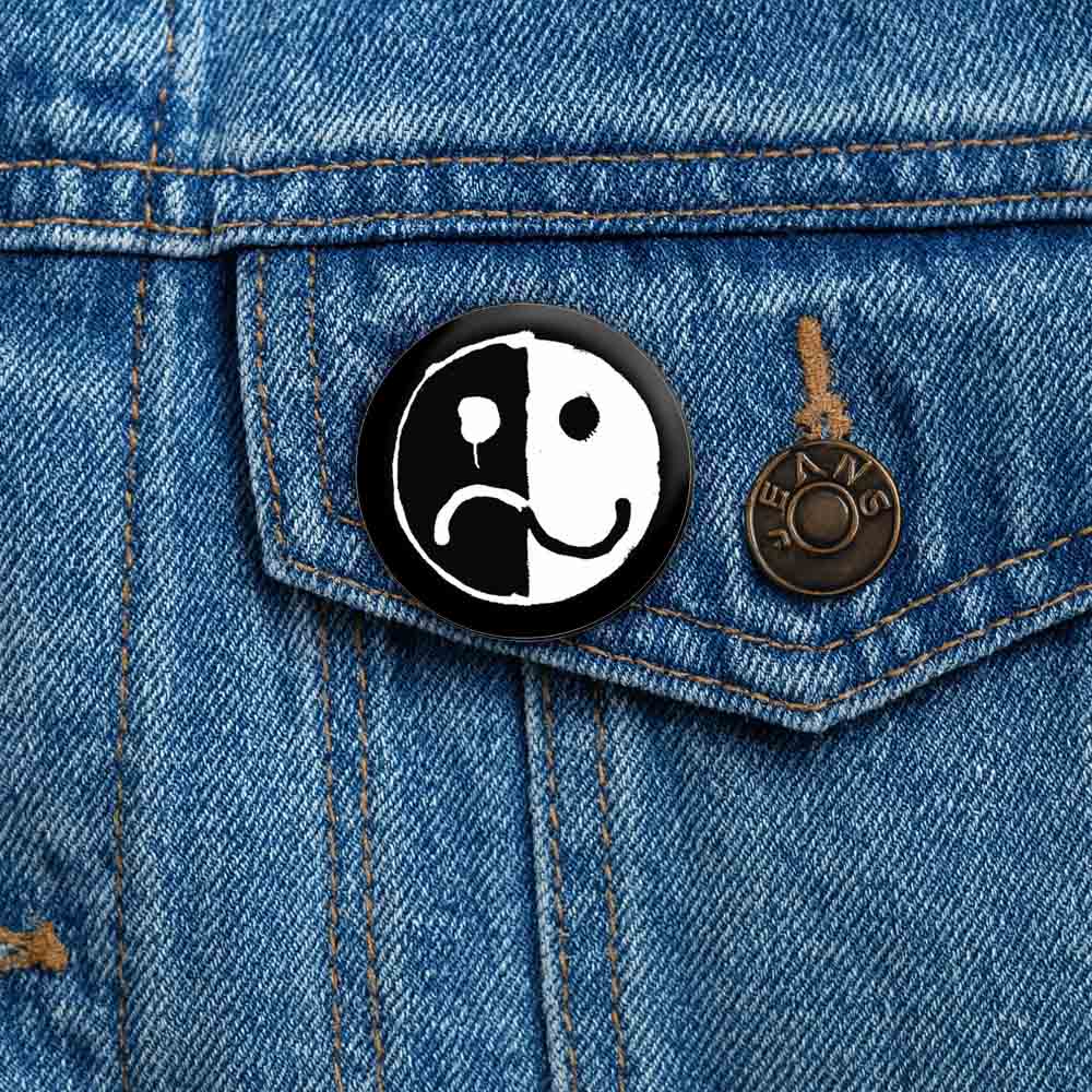 FALL OUT BOY - Smiley / Badge