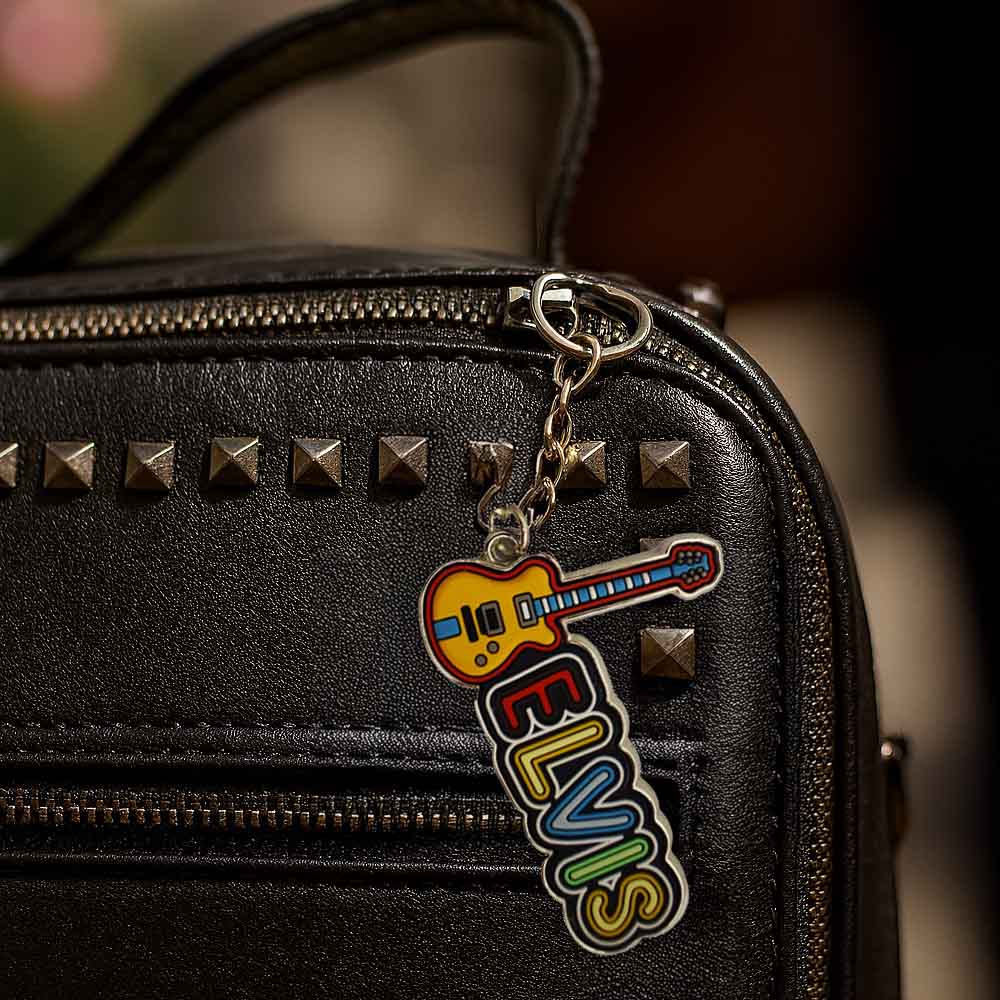 ELVIS PRESLEY Elvis Presley (RCA 70th Anniversary) - Guitar Lettering / Keychain