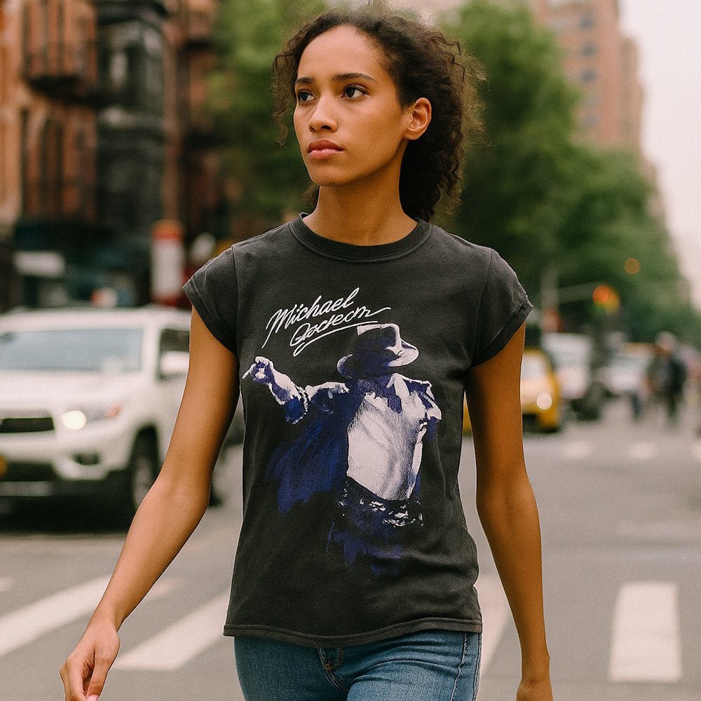 MICHAEL JACKSON マイケルジャクソン (2026年 映画公開 ) - KING OF POP PORTRAIT / Amplified( ブランド ) / Tシャツ / レディース - PGS