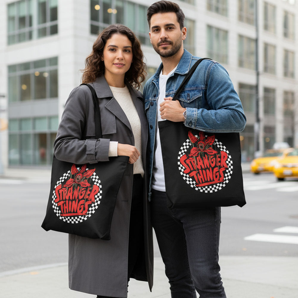 【予約商品】 STRANGER THINGS ストレンジャー・シングス (シーズン5 配信 記念 ) - CHECKERED CIRCLE / トートバッグ