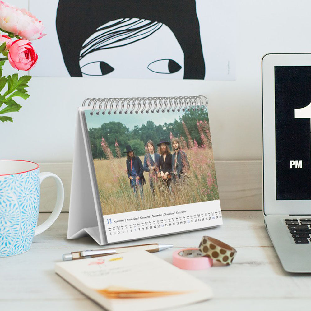 【予約商品】 THE BEATLES ビートルズ (来日 60周年 ) - 2027 DESK CALENDAR / 卓上 / カレンダー・ダイアリー