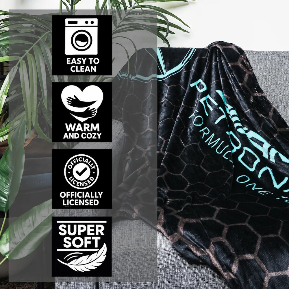 FORMULA ONE(F1) フォーァミュラワン - Mercedes-AMG Petronas フリースブランケット(ステルスブラック) / 約40×59インチ / 寝具