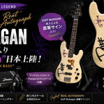 DUFF McKAGAN直筆サイン入り。「#1 Main」Fender Precision Bassがミニチュアで登場