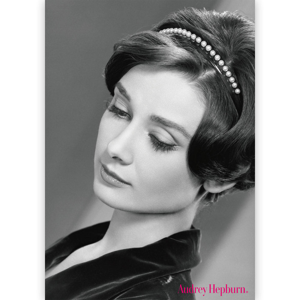 AUDREY HEPBURN オードリー・ヘプバーン - ポストカード / C / ポスト