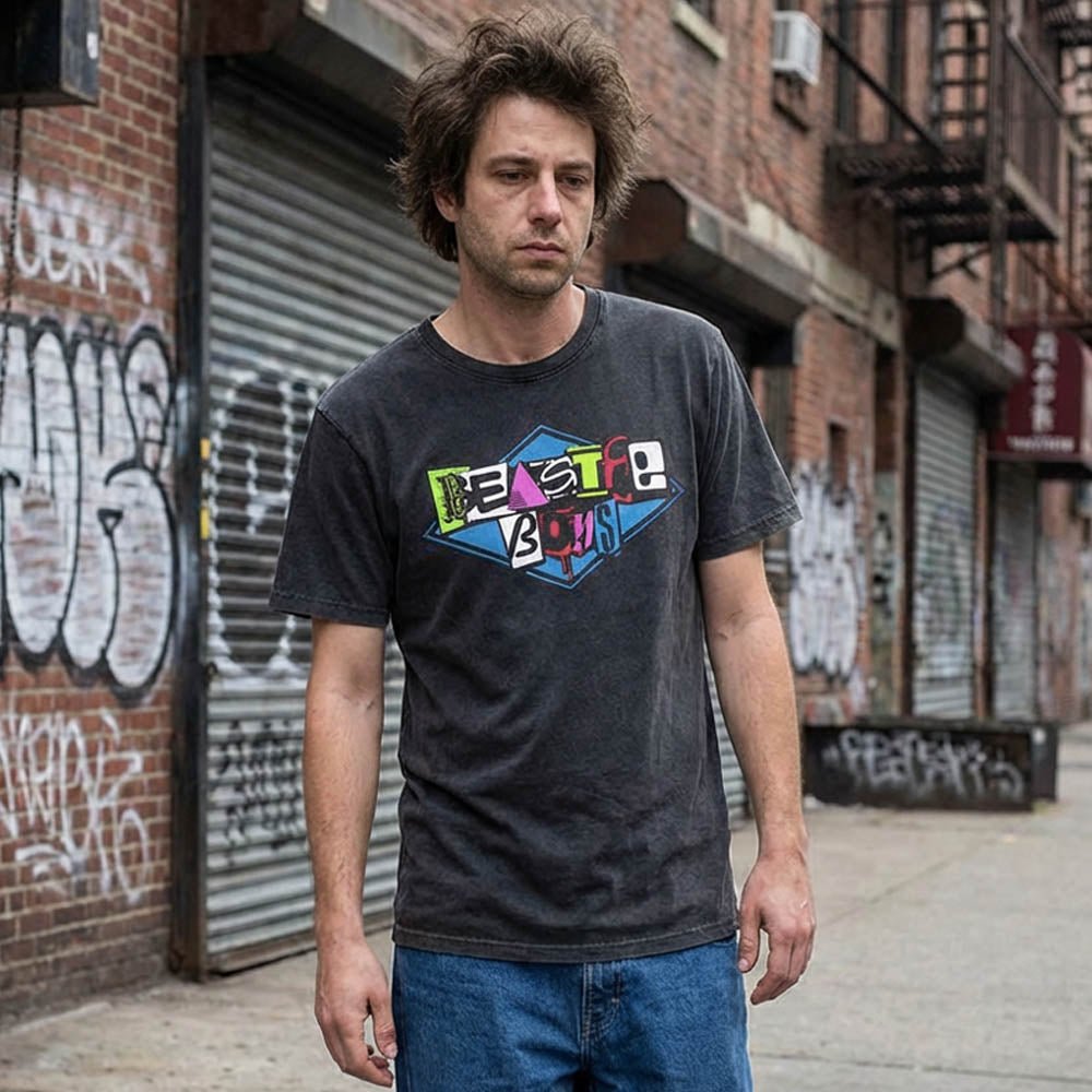 BEASTIE BOYS ビースティボーイズ (結成 45周年 ) - Multicolour Logo / Stone Wash / Tシャツ / メンズ｜公式ライセンス商品｜PGS