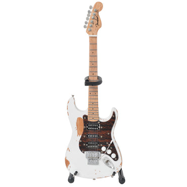MOTLEY CRUE モトリークルー (来日 40周年 ) - Mick Mars Vintage White Mini Guitar / ミニチュア楽器