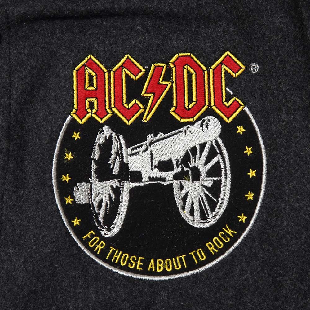 
                  
                    AC/DC エーシーディーシー (Back in Black 45周年 ) - VARSITY JACKET / Amplified（ ブランド ） / アウター / メンズ 【公式 / オフィシャル】
                  
                