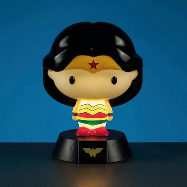 WONDER WOMAN ワンダーウーマン - 3D Character Light / インテリア置物