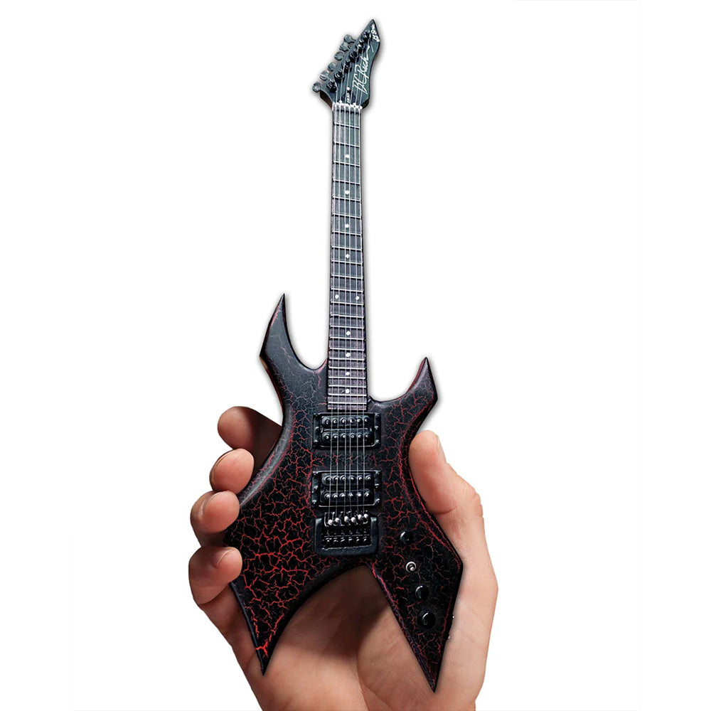【予約商品】 STRANGER THINGS ストレンジャー・シングス (シーズン5 配信 記念 ) - Eddie's Guitar B.C. Rich NJ Warlock Mini Guitar Model / 限定商品 / ミニチュア楽器