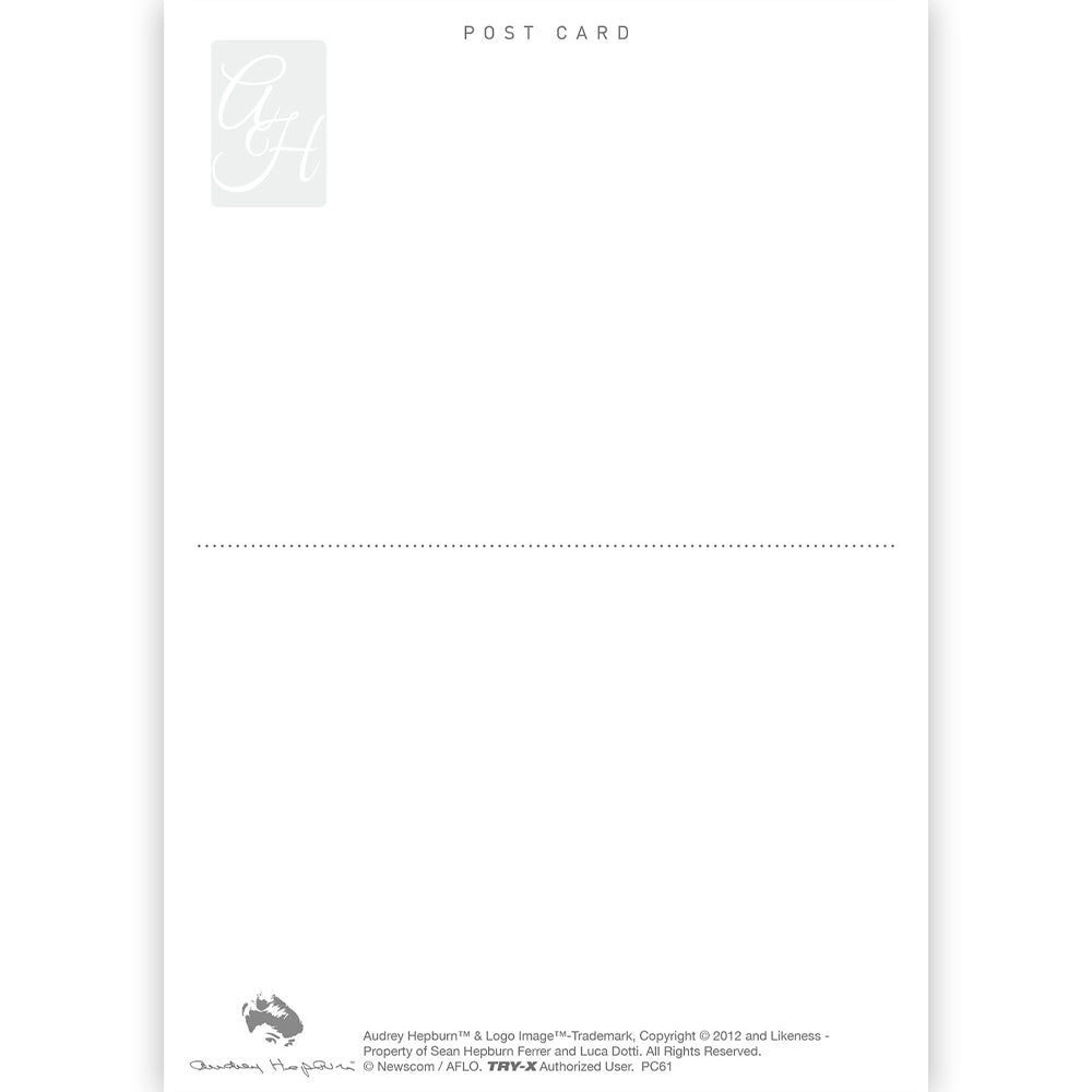 AUDREY HEPBURN Audrey Hepburn - Postcard / D / Postcard Letter
