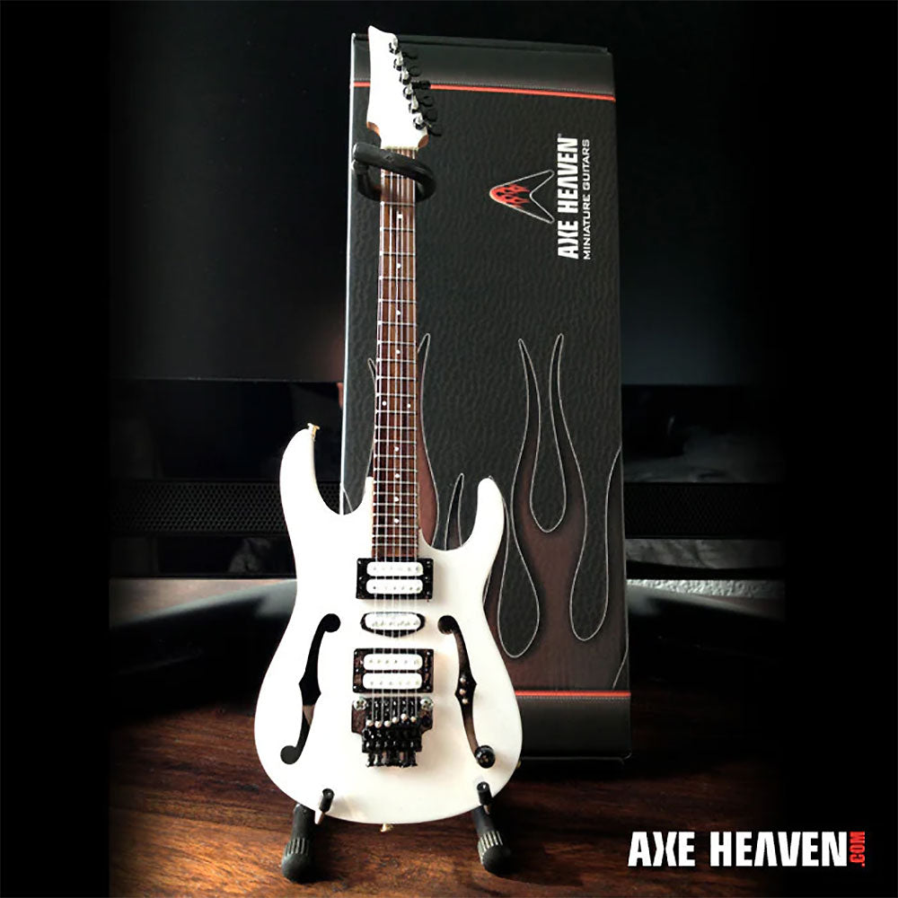 PAUL GILBERT ポールギルバート - Signature Miniature Guitar Replica Collectible / ミニチュア楽器 【公式 / オフィシャル】