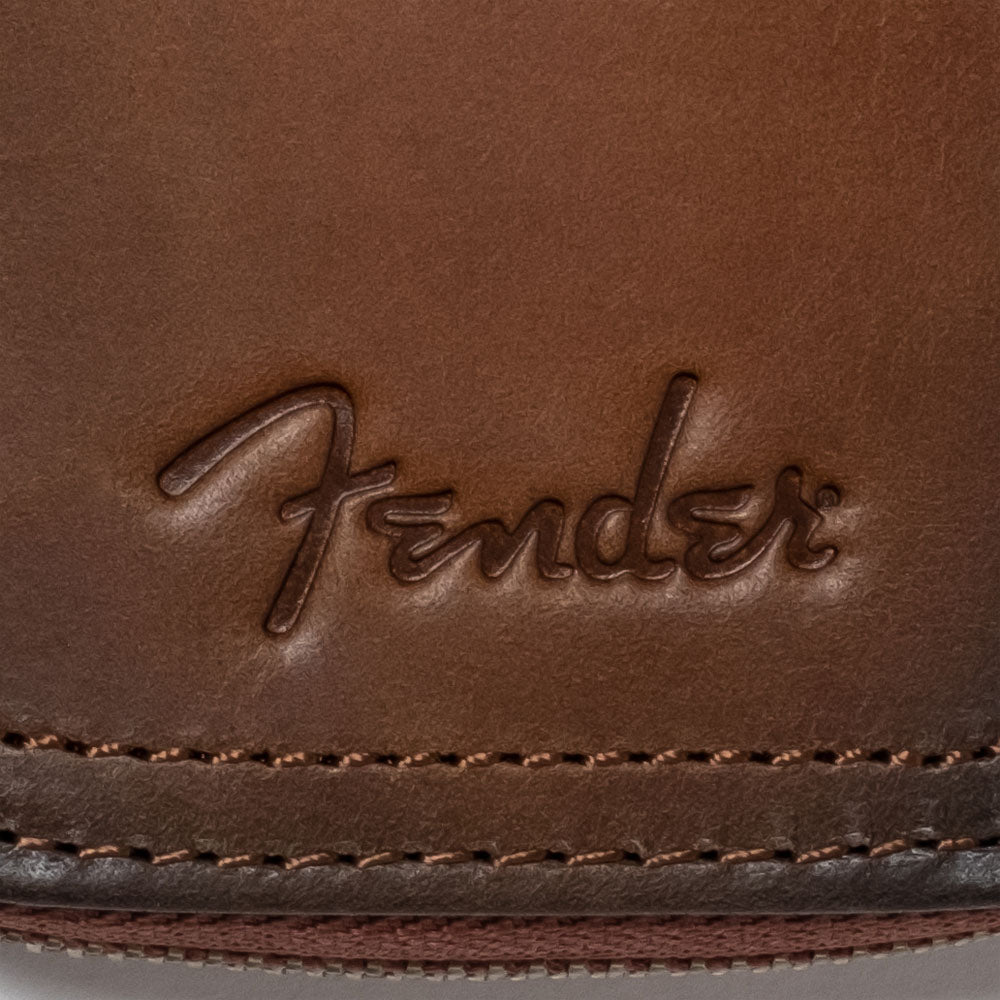 
                  
                    FENDER フェンダー (設立 80周年 ) - 小銭入れ / Brown / 財布 【公式 / オフィシャル】
                  
                