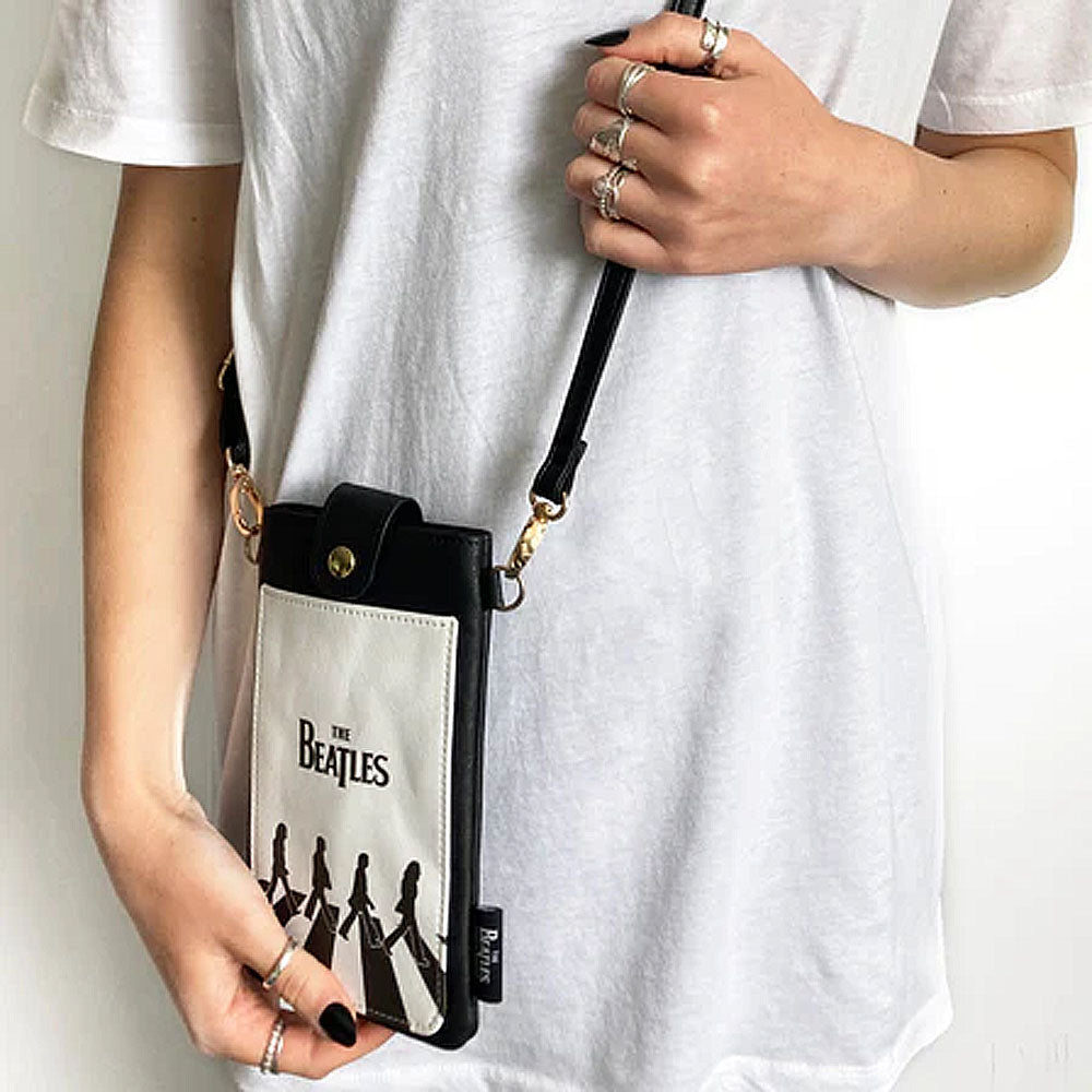 THE BEATLES ビートルズ (結成 65周年 ) - Abbey Road / Phone Wallet / Mini Bag / Disaster(U.K.ブランド) / ショルダーバッグ 【公式 / オフィシャル】