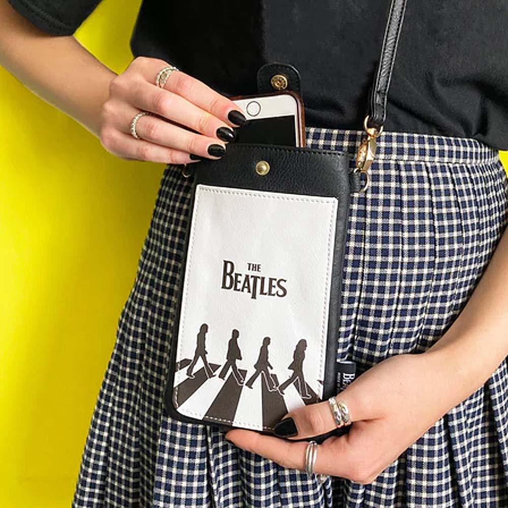 THE BEATLES ビートルズ (結成 65周年 ) - Abbey Road / Phone Wallet / Mini Bag / Disaster(U.K.ブランド) / ショルダーバッグ 【公式 / オフィシャル】