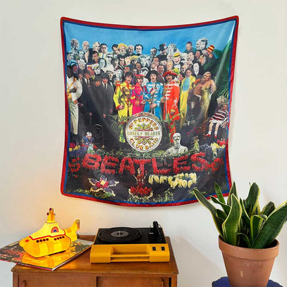 THE BEATLES ビートルズ (結成 65周年 ) - Sgt. Pepper Square Scarf / Disaster(U.K.ブランド) / スカーフ・マフラー 【公式 / オフィシャル】