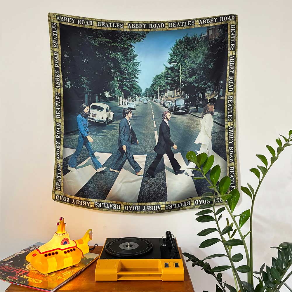 
                  
                    THE BEATLES ビートルズ (結成 65周年 ) - Abbey Road Square Scarf / Disaster(U.K.ブランド) / スカーフ・マフラー
                  
                