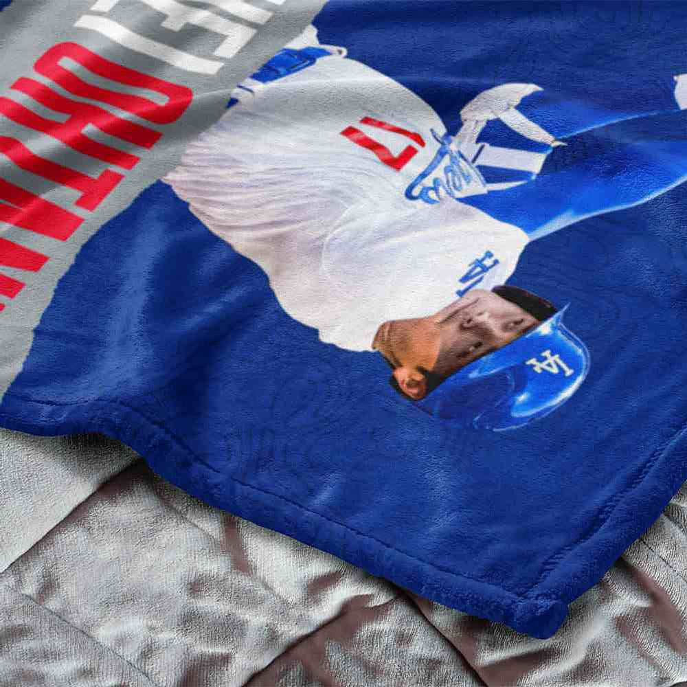 新品未使用　大谷翔平　現地限定　ビッグブランケット SHOHEI OHTANI 大谷翔平 - Los Angeles Dodgers MLBPA Players Silk