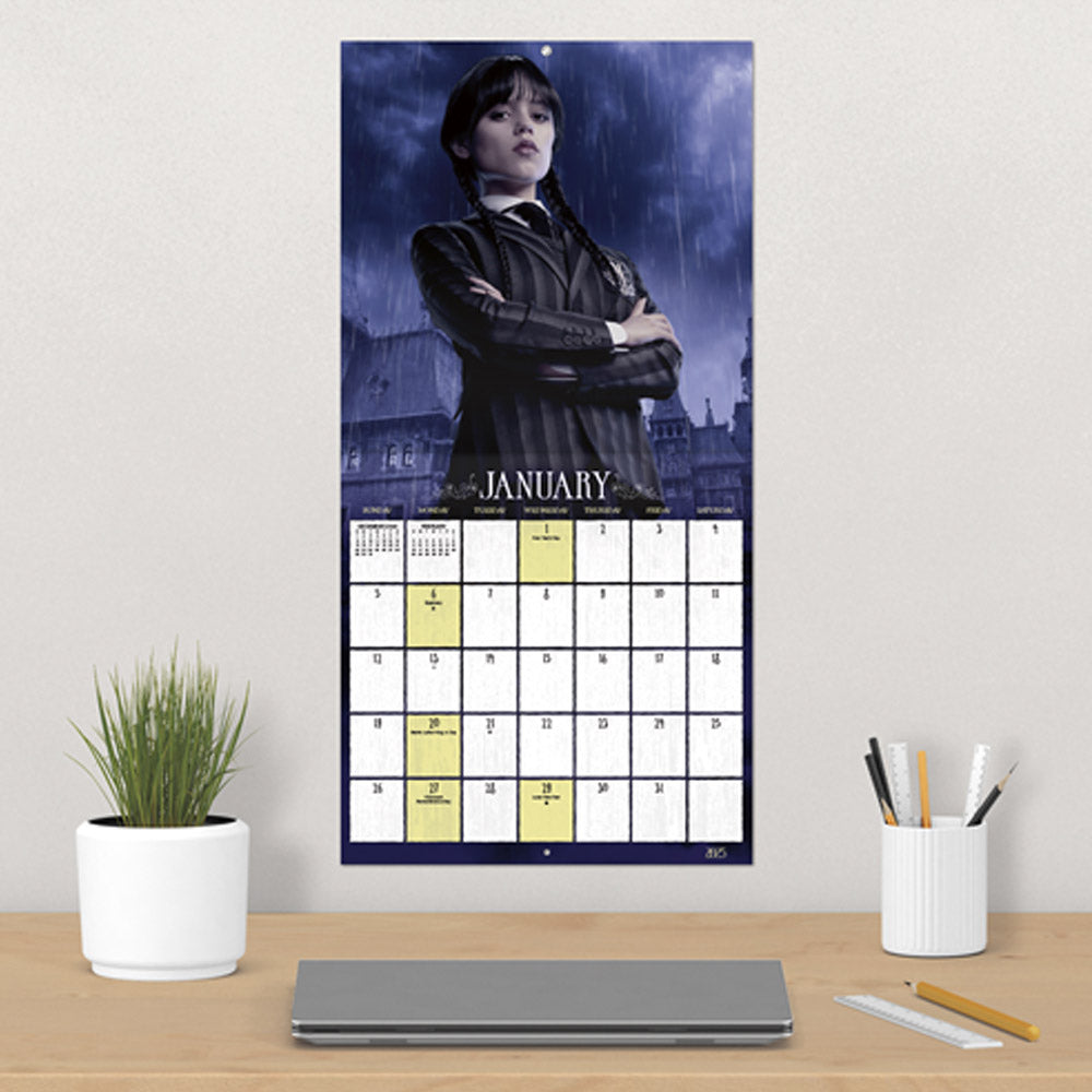 【廃番ラスト販売/特別価格】WEDNESDAY ウェンズデー (シーズン2 8月6日 配信 ) - CALENDAR 2025 / カレンダー・ダイアリー 【公式 / オフィシャル】