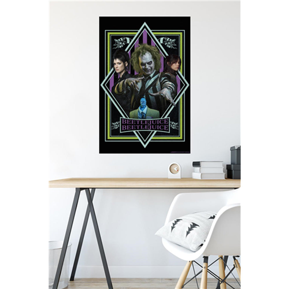 BEETLEJUICE - Group / Poster
