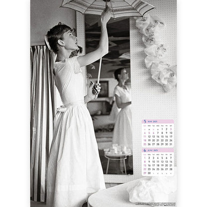 【廃番ラスト販売/特別価格】AUDREY HEPBURN オードリー・ヘプバーン - 2025年カレンダー / 壁掛け / カレンダー・ダイアリー