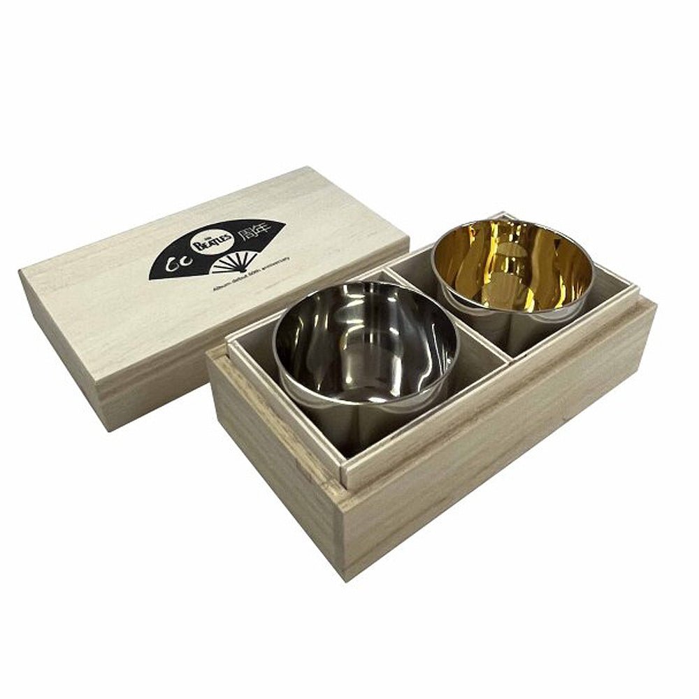 THE BEATLES ビートルズ (来日 60周年 ) - meets Japanese traditional craft Album debut 60th anniversary / ぐい呑み2個セット / 中金扇子柄＆中銀ロゴ / 食器・グラス - PGS