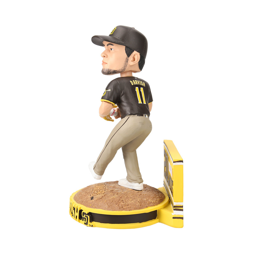YU DARVISH ダルビッシュ有 - 日米通算200勝記念 MLB公式・限定 Collector's Bobblehead (記念台座付) / 日本限定モデル1000個 / フィギュア・人形 【公式 / オフィシャル】
