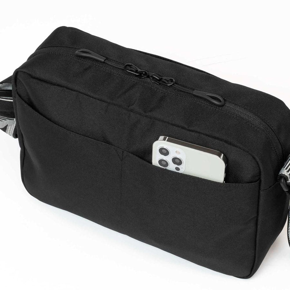 FENDER (80th Anniversary) - Shoulder Bag / Grey Strap / Shoulder Bag