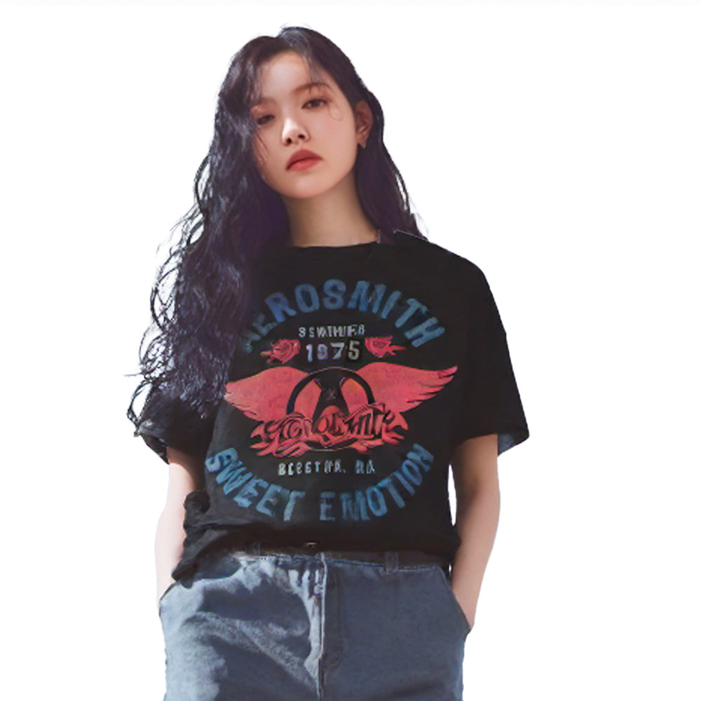 
                  
                    AEROSMITH エアロスミス (結成 55周年 ) - Sweet Emotion / Tシャツ / メンズ 【公式 / オフィシャル】
                  
                