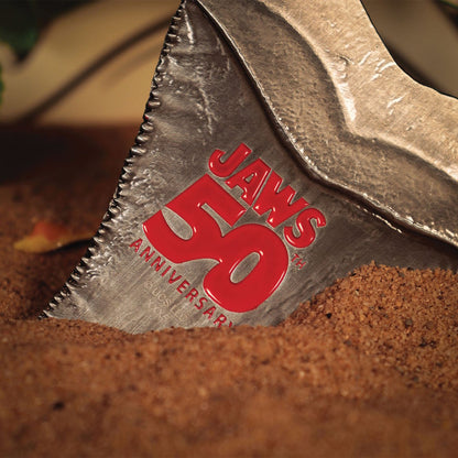 【予約商品】 JAWS ジョーズ (公開 50周年 ) - 50th Anniversary Shark Tooth Medallion / 世界限定1975個 / インテリア置物