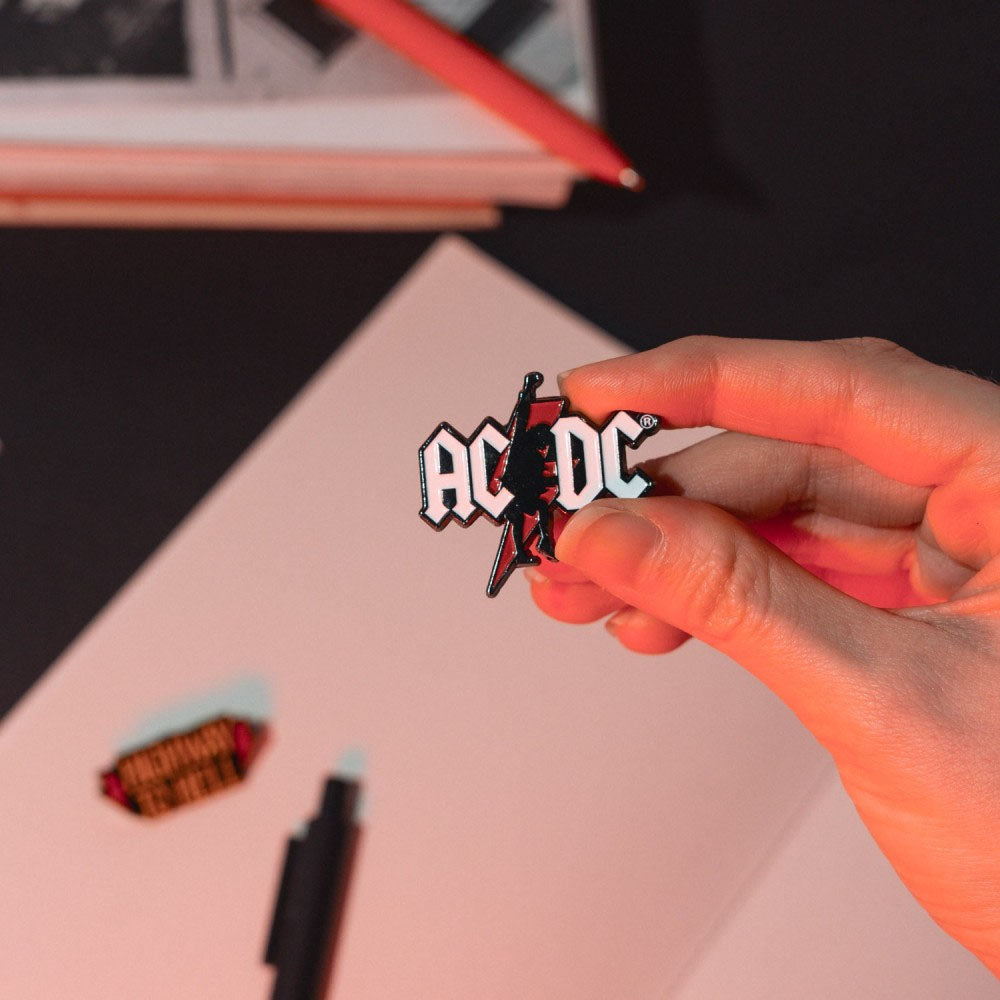 AC/DC エーシーディーシー (来日 45周年 ) - HIGHWAY TO TELL / 4個 ピンバッジセット / バッジ