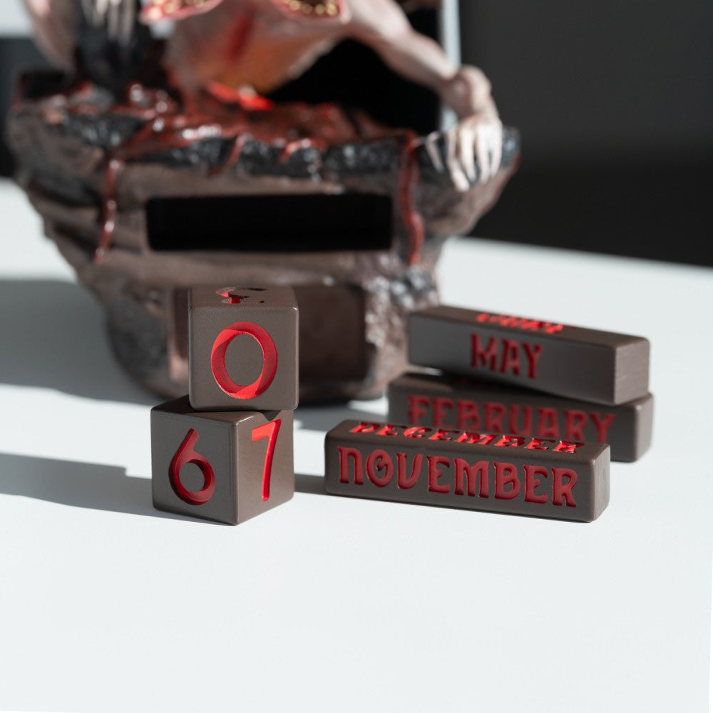 
                  
                    STRANGER THINGS ストレンジャー・シングス (シーズン5 2025年配信決定 ) - STRANGER THINGS / 3Dパーペチュアルカレンダー / 永久カレンダー / カレンダー・ダイアリー 【公式 / オフィシャル】
                  
                