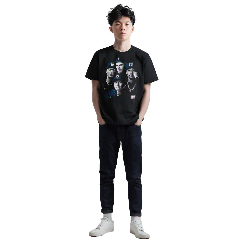 
                  
                    【予約商品】 LOS ANGELES DODGERS（MLB） ロサンゼルスドジャース - All Eyez On LA / RotoWear（ブランド） / Tシャツ / メンズ 【公式 / オフィシャル】
                  
                