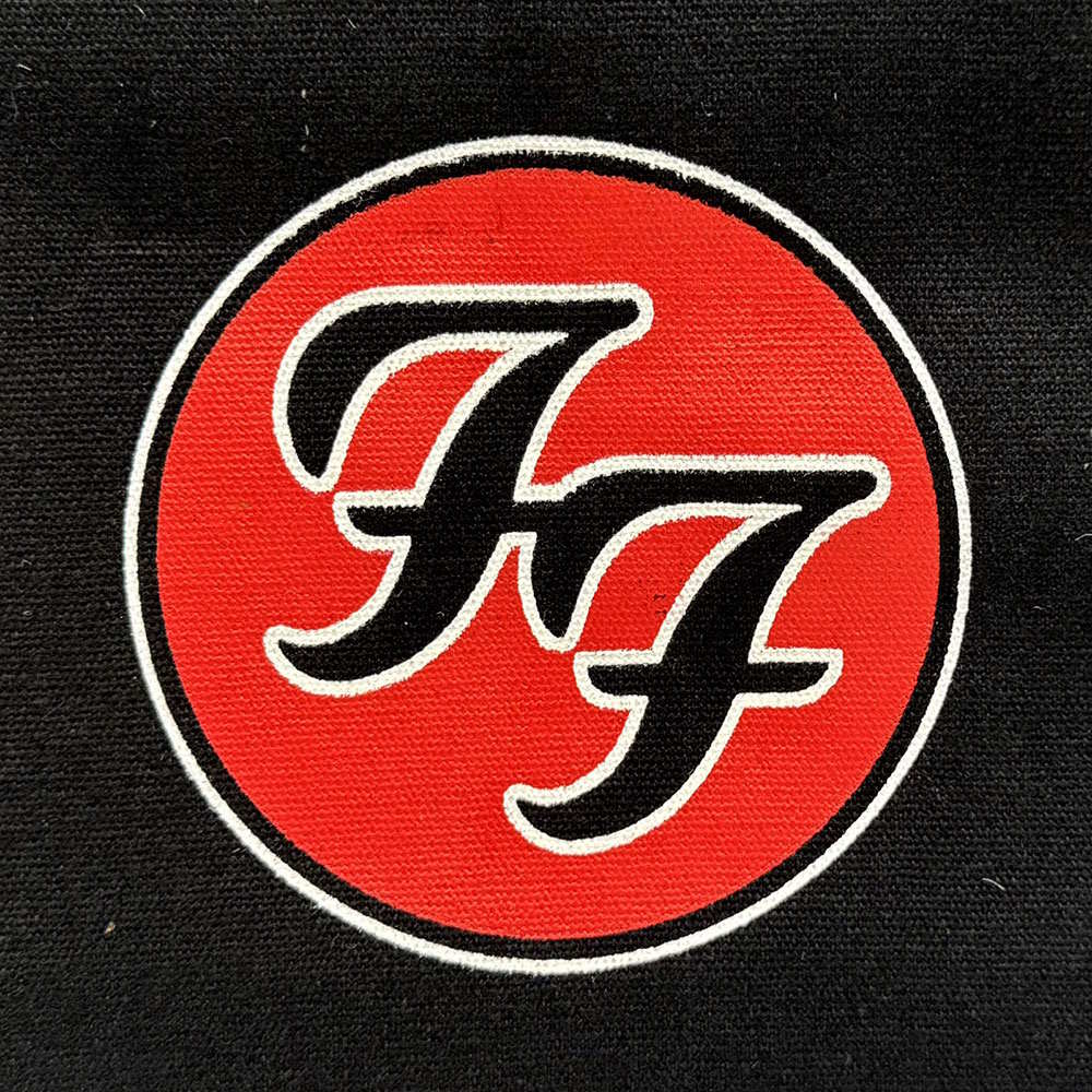 【予約商品】 FOO FIGHTERS フーファイターズ (10月 来日 ) - FF Logo / Black / Back Print / トートバッグ