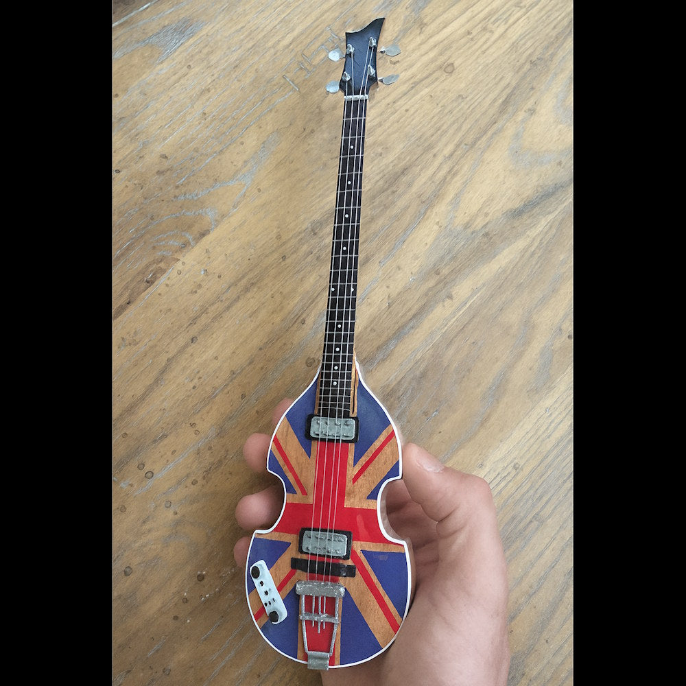 【予約商品】 PAUL MCCARTNEY ポールマッカートニー (ソロ 55周年 ) - Paul's Union Jack Violin Bass Miniature Guitar Replica / Fab Four / ミニチュア楽器 【公式 / オフィシャル】