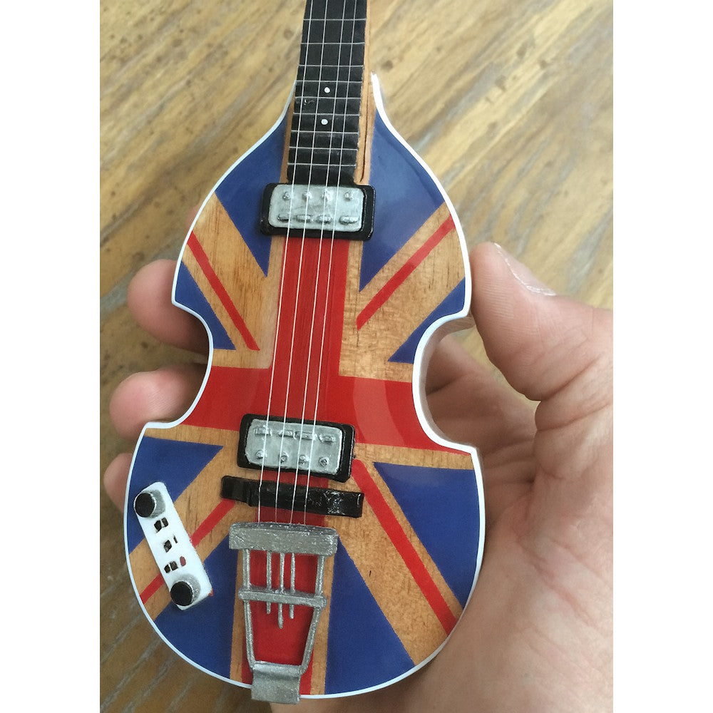 
                  
                    【予約商品】 PAUL MCCARTNEY ポールマッカートニー (ソロ 55周年 ) - Paul's Union Jack Violin Bass Miniature Guitar Replica / Fab Four / ミニチュア楽器
                  
                