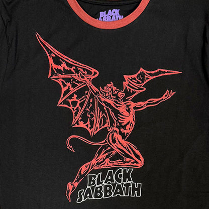 BLACK SABBATH ブラックサバス (OZZY OSBOURNE 追悼 ) - Red Henry Wavy Logo / アームプリントあり / Tシャツ / メンズ