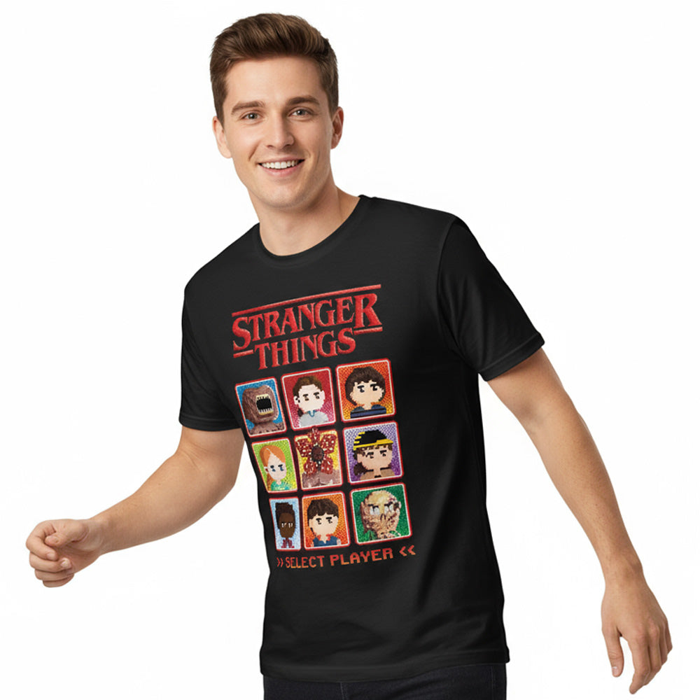 【予約商品】 STRANGER THINGS ストレンジャー・シングス (シーズン5 配信 記念 ) - SELECT A PLAYER / Tシャツ / メンズ