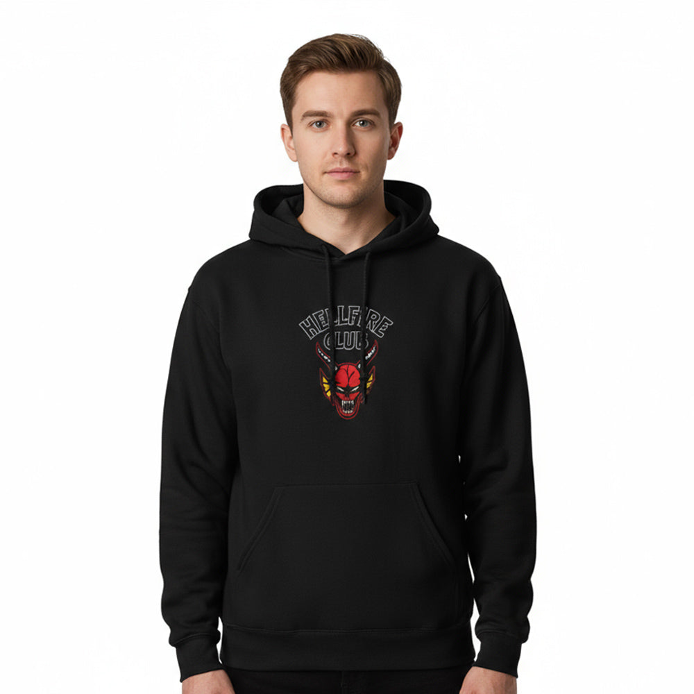 【予約商品】 STRANGER THINGS ストレンジャー・シングス (シーズン5 配信 記念 ) - HELLFIRE CLUB FLAMES / バックプリントあり / パーカー・スウェット / メンズ