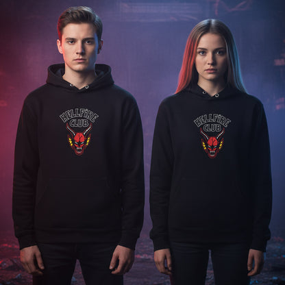 【予約商品】 STRANGER THINGS ストレンジャー・シングス (シーズン5 配信 記念 ) - HELLFIRE CLUB FLAMES / バックプリントあり / パーカー・スウェット / メンズ