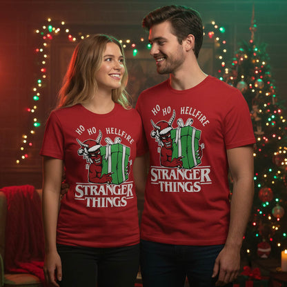 STRANGER THINGS ストレンジャー・シングス (シーズン5 配信 記念 ) - 【クリスマス限定】Ho Ho Hellfire / Tシャツ / メンズ