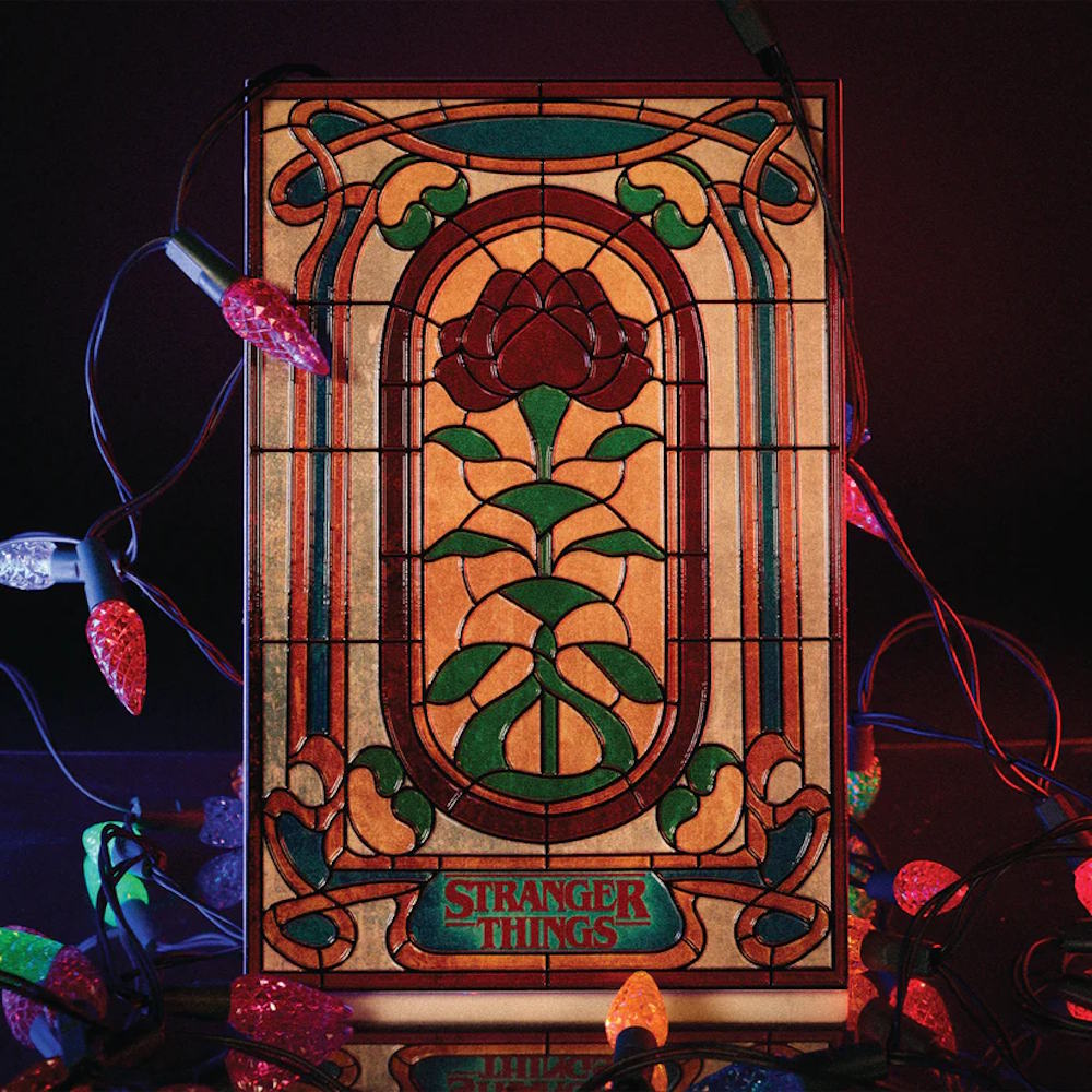 【予約商品】 STRANGER THINGS ストレンジャー・シングス (シーズン5 配信 記念 ) - Creel House Stained Glass Window Resin Plaque /  Season 5 / インテリア置物