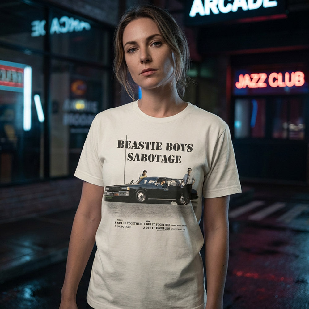【予約商品】 BEASTIE BOYS ビースティボーイズ (結成 45周年 ) - SABOTAGE / Tシャツ / メンズ