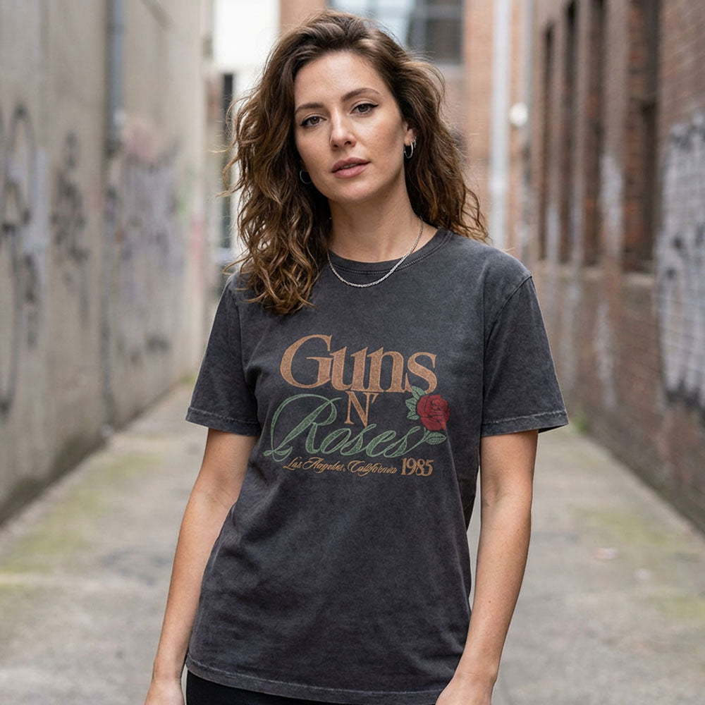 GUNS N ROSES (40th Anniversary) - California 1985 / Stone Wash / Men's T-Shirt