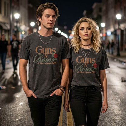 GUNS N ROSES (40th Anniversary) - California 1985 / Stone Wash / Men's T-Shirt