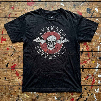 AVENGED SEVENFOLD アヴェンジドセヴンフォールド (9月 来日 ) - Deathbat Red Circle / カーボンソフト加工 / Tシャツ / メンズ