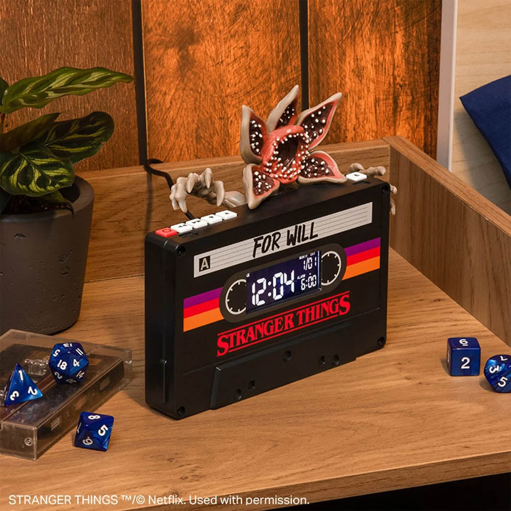 予約商品】 STRANGER THINGS ストレンジャー・シングス (アニメ