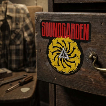 SOUNDGARDEN サウンドガーデン - Yellow Bad Motorfinger / ステッカー